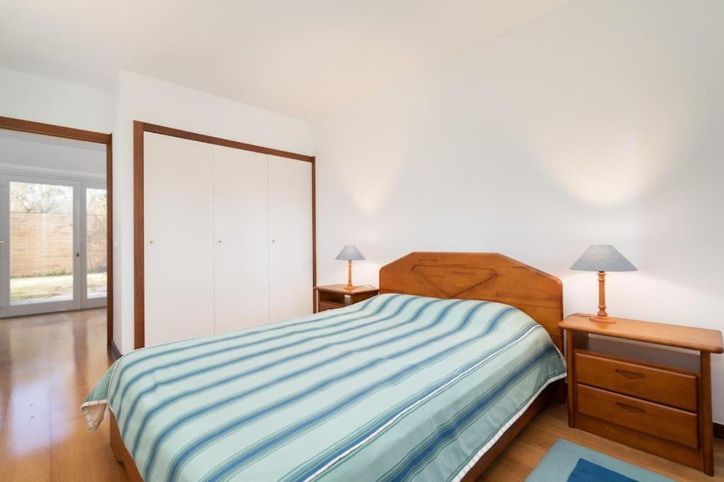 אספוסנדה Quinta Da Barca Guest House מראה חיצוני תמונה